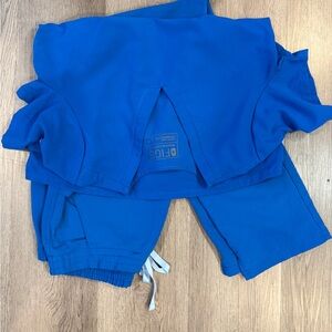 Figs royal blue set
